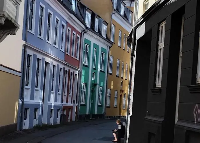 Проживание в семье Greenbrook Blue